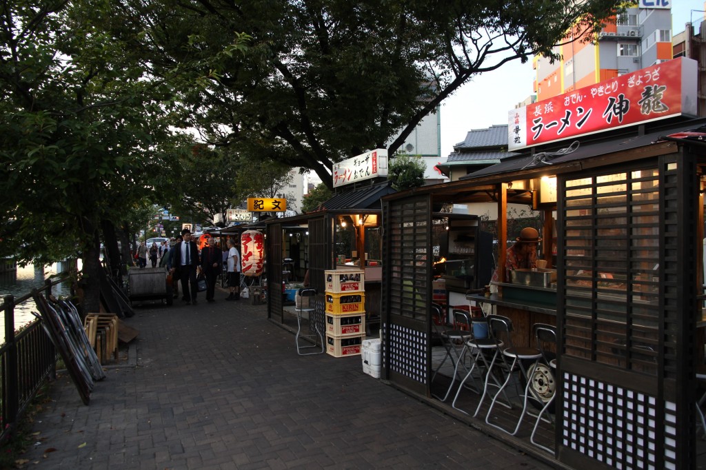 Kokutai-doro / Fukuoka [2012/10/09 17:37:45]
