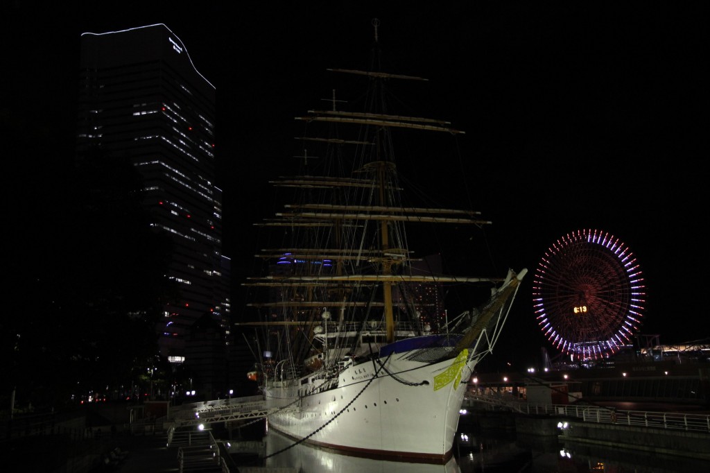 Minatomirai / Yokohama [2012/10/20 18:13:57]