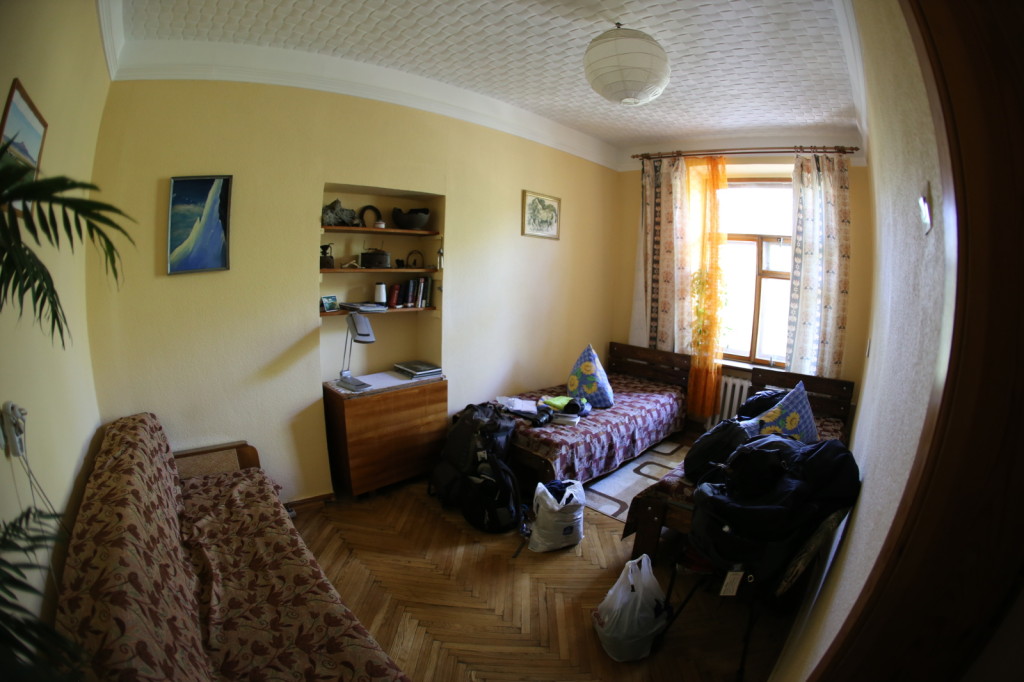 At the Trans-Sib Hostel, Irkutsk (2014/07/18 11:03:31+09:00)