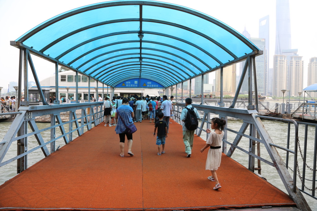 Ferry Terminal, The Bund, Shanghai (2014/07/28 12:39:16+08:00)