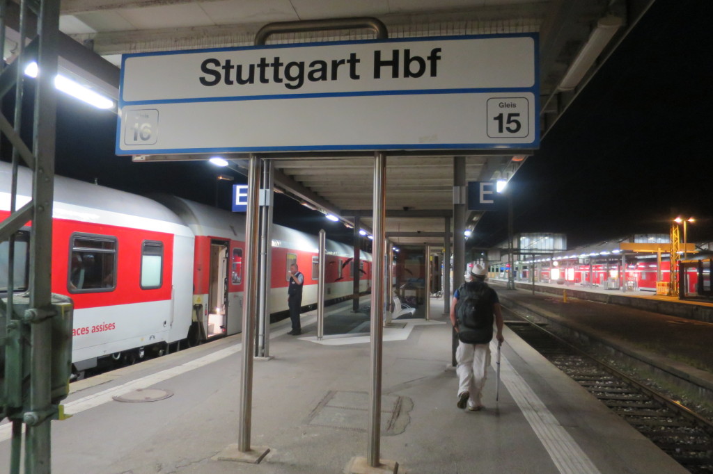 Stuttgart main station, Stuttgart (2014/08/14 05:02:32+02:00)
