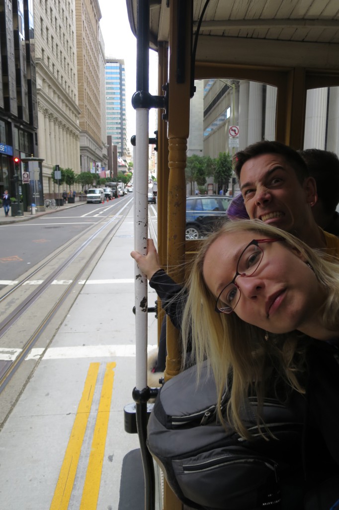 sanfrancisco-38-cable_car_riding_2-20150302_143814_s120_img_3185_down1600