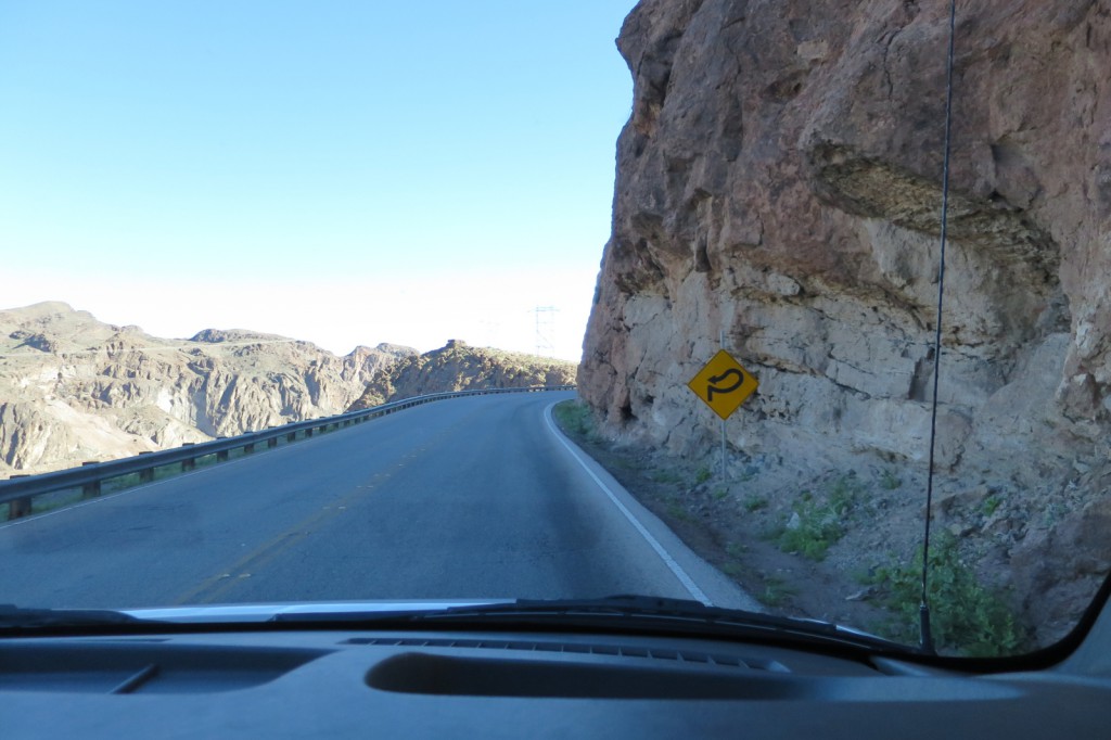 lasvegas-42-on_the_way_to_the_grand_canyon_first_stop_hoover_dam-20150310_093450_s120_img_3651_down1600