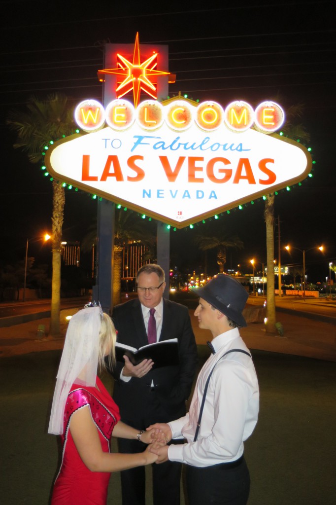 lasvegas-89-and_yes_apparently_you_can_married_under_the_vegas_sign-20150313_225545_s120_img_3976_down1600