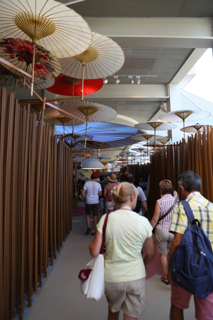 China Pavilion, EXPO 2015 (Rho Fiera), Milan (2015/08/06 15:53:40+02:00)